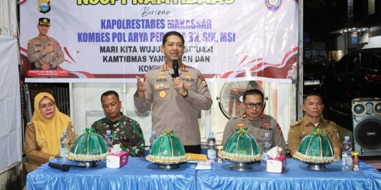 Kapolrestabes Makassar Ngopi Kamtibmas, Ajak Masyarakat Awasi Anak Agar Tidak Terlibat Geng Motor