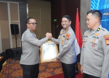Kapolrestabes Makassar Raih Penghargaan Dari Kapolri Atas Pengelolaan Anggaran Tanpa Deviasi