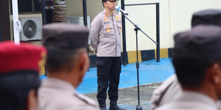Kapolres Palopo Pimpin Apel Kesiapan Pengamanan Hari Buruh Internasional
