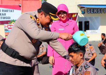 30 Personel Naik Pangkat, Kapolres Selayar: Amanah untuk Tingkatkan Pengabdian