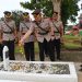 Dalam Rangka HUT Bhayangkara ke-80, Kapolres Palopo bersama Personel Ziarah Rombongan di TMP