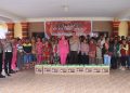 Peringati HUT Bhayangkara ke-80, Kapolres Tator bersama Ketua Bhayangkari Bagi Ratusan Paket Bantuan
