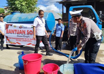 Dalam Rangka Hari Bhayangkara ke-80, Polres Jeneponto Bantu Air Bersih ke Masyarakat