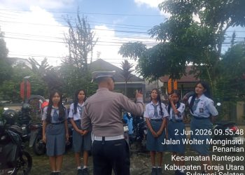 Tingkatkan Kesadaran Pelajar, Satlantas Polres Toraja Utara Gelar Sosialisasi Polantas Mappattabe di Rantepao