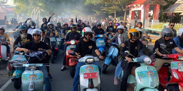 Vespa Riding dan Puncak Celebes Scooter Party Berjalan Lancar, Kapolres Selayar Apresiasi Peserta