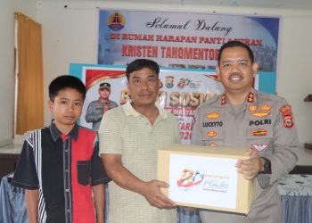 Perkuat Kepedulian dan Semangat di Hari Bhayangkara Ke-80, Kapolres Torut Baksos di Panti Asuhan Tangmentoe