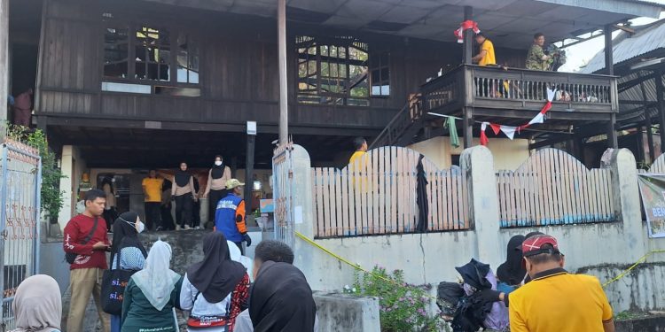 Jaga Kebugaran Tubuh, Waka Polres Parepare bersama Personel Lakukan Olahraga