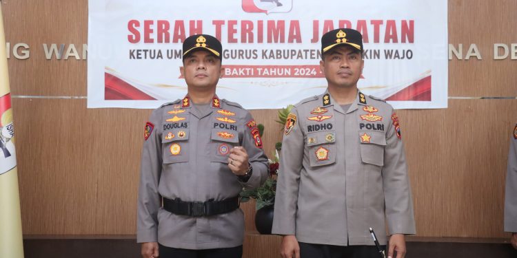 Kenal Pamit Pejabat Baru, AKBP Douglas Mahendrajaya Resmi Jabat Kapolres Wajo