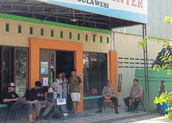 Wujudkan Kamtibmas Selama Turnamen Futsal, Personel Polres Parepare Lakukan Pengamanan