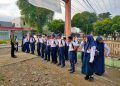 Personel Satlantas Polres Luwu Tanamkan Budaya Tertib Berlalu Lintas Sejak Dini di SMPN 3 Belopa