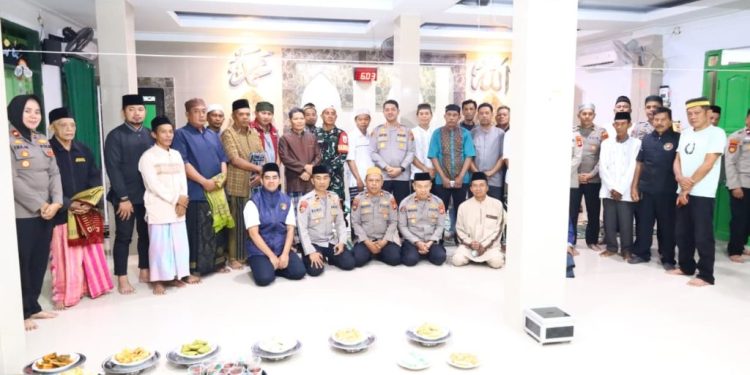 Ini Pesan Kapolrestabes Makassar Saat Safari Subuh di Masjid Fathul Khoir Panaikang