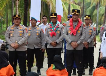 Kapolda Sulsel Resmikan Pos Polairud di Pulau Jinato Takabonerate Selayar