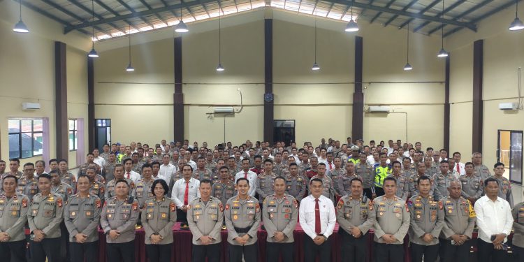 Kapolresta Gowa Sampaikan Sembilan Commander Wish Sebagai Pedoman Kinerja Seluruh Personel