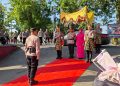 Prosesi Adat dan Tradisi Kepolisian Warnai Penyambutan AKBP Astoto di Polres Bone