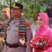 AKBP Hari Budiyanto bersama Ny Anie Disambut Dengan Tradisi Adat di Polres Soppeng
