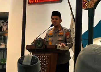 Mengawali Pengabdian, Kapolresta Gowa Safari Subuh dan Wakaf Al-Qur’an di Masjid Tua Katangka