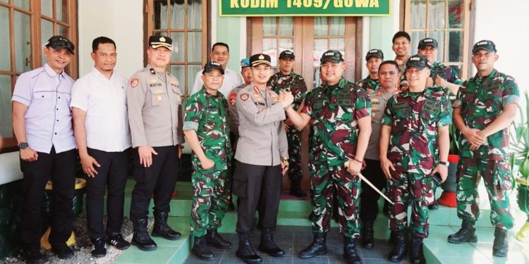 Wujud Sinergitas TNI-Polri, Kapolresta Gowa Jalin Silaturahmi Perdana di Kodim 1409