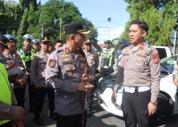 Pastikan Siap Digunakan, Kapolres Wajo Cek Kendaraan Dinas, Senpi dan Amunisi Personel