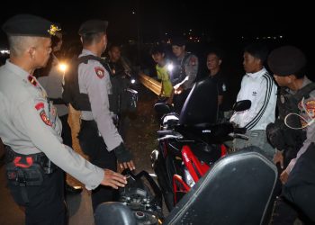 Antisipasi Kejahatan Jalanan dan Penyakit Masyarakat, Personel Polres Maros Gelar Operasi Cipkon