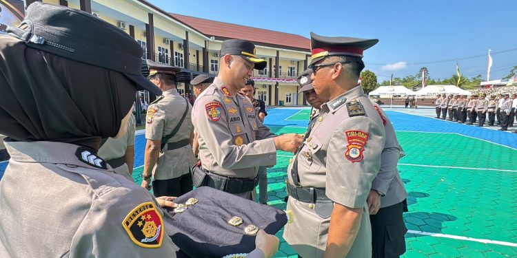 Kapolres Lutim Pimpin Sertijab Sejumlah PJU, Tekankan Semangat Pengabdian dan Pelayanan ke Masyarakat