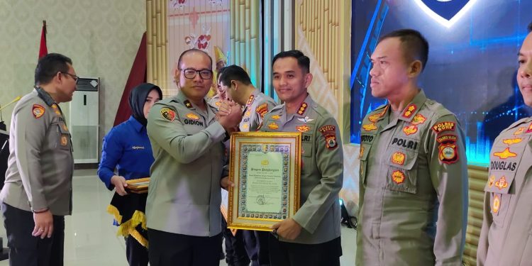 Bukti Komitmen Hadirkan Pelayanan Publik Berkualitas, Polresta Gowa Raih Predikat Pelayanan Prima A