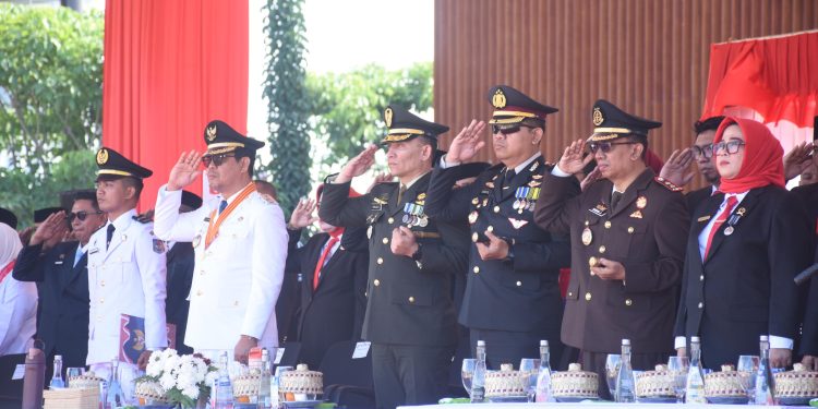 Kapolres Bulukumba Hadiri Upacara HUT ke-81 Kemerdekaan RI, Ajak Jaga Persatuan dan Keutuhan NKRI