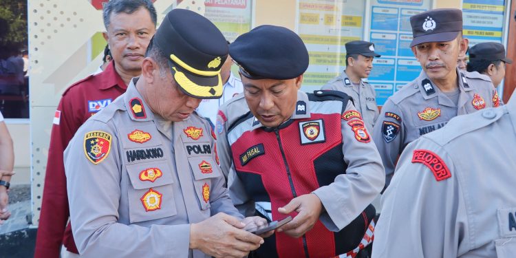 Perkuat Disiplin, Waka Polres Barru Ingatkan Personel Jauhi Judol dan Narkoba
