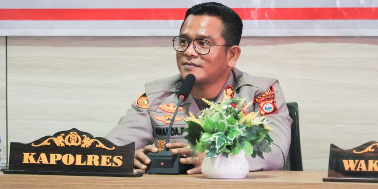 Kapolres Barru Ikuti Anev Mingguan Sitkamtibmas Terkini Yang Dipimpin Waka Polda Secara Daring