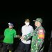 Tak Hanya Mengawal, Kapolres Sidrap Ikut Padamkan Api di Lahan Warga Lainungan