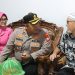 Sambut HKGB ke-74, Kapolres Jeneponto bersama Ketua Bhayangkari Baksos ke Warakawuri