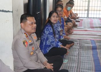 Kapolres Toraja Utara Gandeng Kemenag Untuk Beri Pembinaan Rohani ke Tahanan
