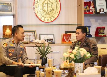 Kapolres Maros Silaturahmi dengan Kajari, Perkuat Sinergi Penegakan Hukum