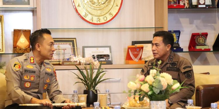 Kapolres Maros Silaturahmi dengan Kajari, Perkuat Sinergi Penegakan Hukum
