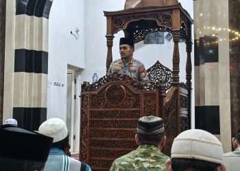 Safari Subuh di Masjid Besar Limbung, Kapolresta Gowa Ajak Jamaah Bersinergi Jaga Keamanan