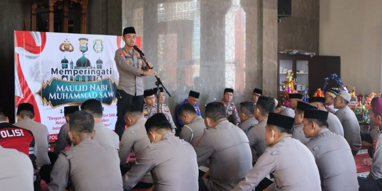 Gelar Maulid Nabi Muhammad SAW 1448 H, Kapolres Bone: Perkuat Keteladanan Akhlak dan Pengabdian
