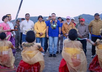 Bupati Barru bersama Kapolres Sambut Kedatangan Peserta Bhayangkara Offroad di Lappa Laona