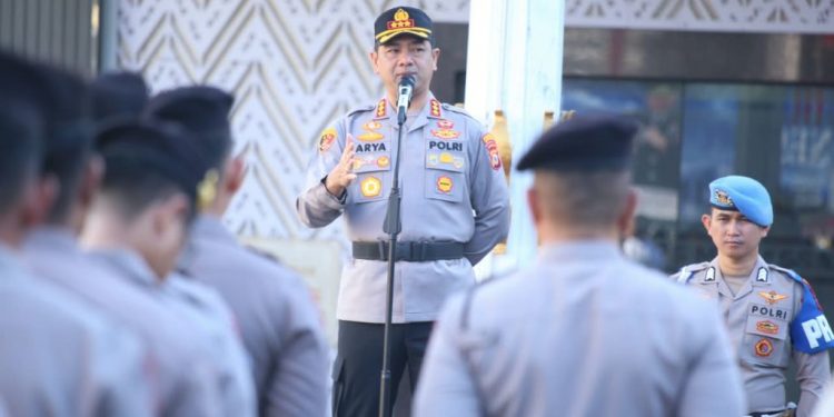 Pimpin Apel Pimpinan, Kapolrestabes Makassar Ajak Personel Tanggapi dan Terima Laporan Masyarakat