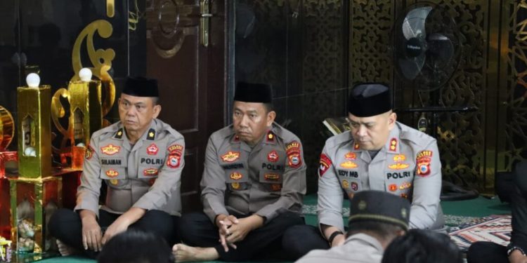 Gelar Peringatan Maulid Nabi Muhammad, Kapolres Pinrang: Teladani Akhlak Rasulullah Sebagai Pedoman