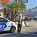 Personel Satlantas Polres Parepare Pantau Arus Lalu Lintas di Depan SPBU