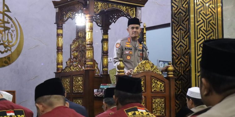 Safari Subuh ke-33, Kapolresta Gowa Ajak Warga Jaga Kamtibmas