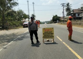 Personel Polsek Sajoanging Amankan Recording Survei Seismik 2D 801 Km WK Sengkang