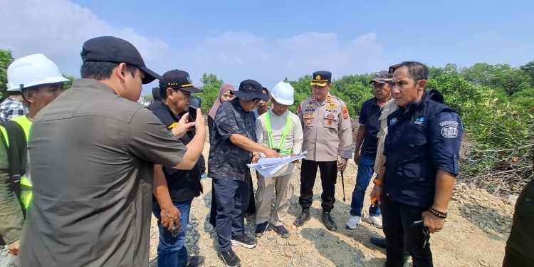 Kapolres Palopo Dampingi Penasihat Menteri KKP, Tinjau Kesiapan Kampung Nelayan
