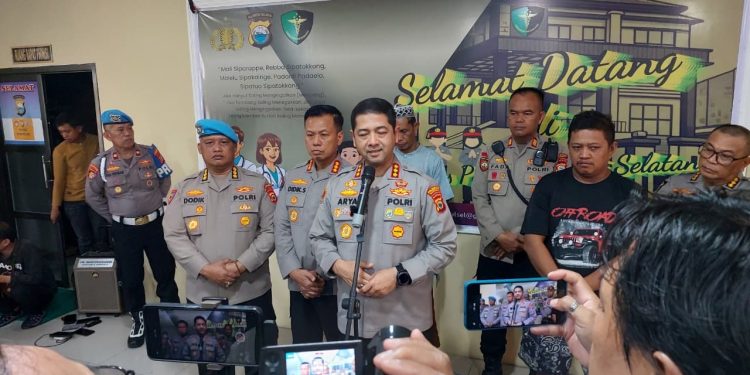 Kapolrestabes Makassar Pastikan Penanganan Peristiwa di Tallo Transparan dan Profesional