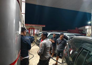 Cegah Gangguan Kamtibmas di Malam Hari, Polsek Pitumpanua Intensifkan Patroli