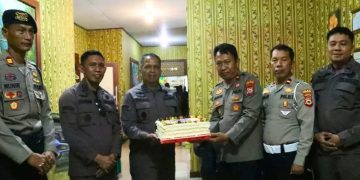 Sinergitas Polri dan Kejaksaan, Waka Polres Pinrang Beri Kejutan di HUT Kejaksaan RI ke-81