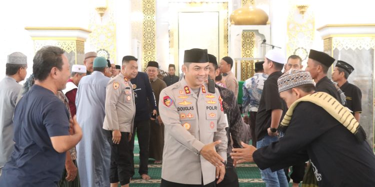 Touring ke Belawa, Kapolres Wajo Sampaikan Pesan Kamtibmas ke Warga