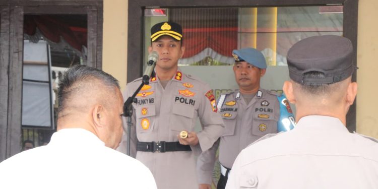 Pimpin Apel Pagi, Kapolres Parepare Ingatkan Anggota Untuk Tertib Lalu Lintas, Jauhi Narkoba dan Judol