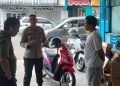 Door to Door di Labukkang! Sat Binmas Parepare Imbau Warga Tertib di Jalan dan Waspada Kebakaran