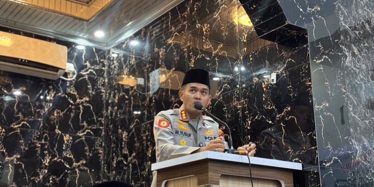 Dari Mimbar Masjid Asy Syabaah, Kapolresta Gowa Ajak Warga Bersama Jaga Kamtibmas