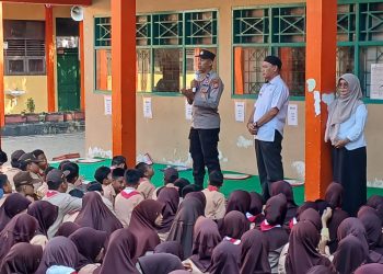 Cegah Anak Terjerumus Narkoba, Sat Binmas Polres Parepare Edukasi Siswa SMPN 10